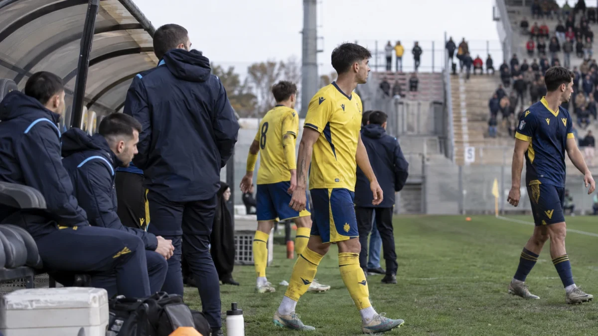 Modena slog Hellas Verona och hakar på i toppen